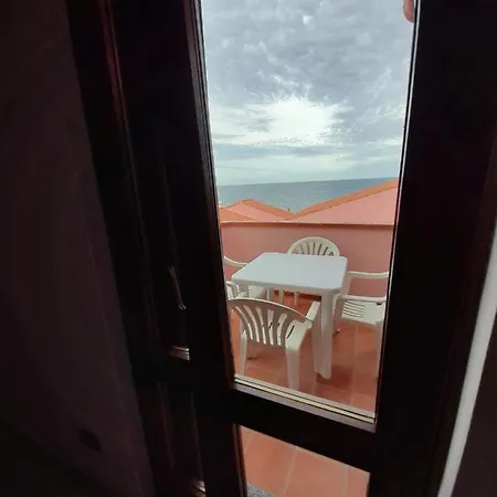 Casa vacanze Casa Antonietta Incantevole Vista Mare Funtana Meiga
